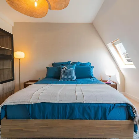 Apartment 1 Min Walk From Opera - Ac - Authentic Parisian Experience ! *